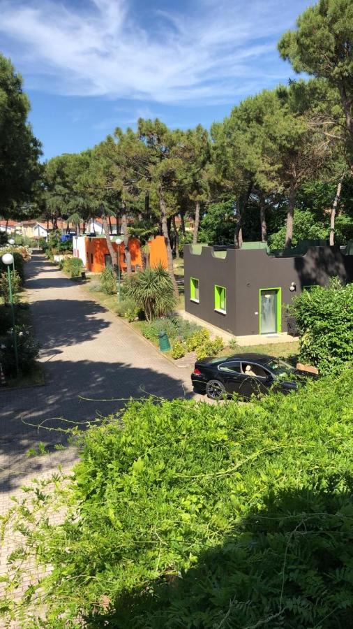 Villaggio Mithos Misano Adriatico Buitenkant foto
