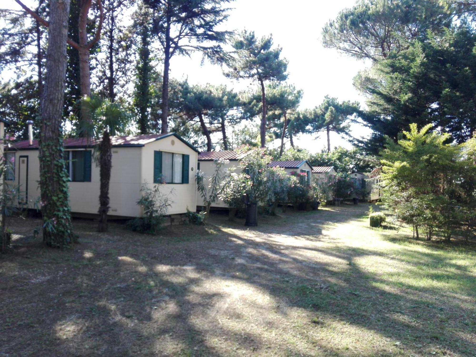 Villaggio Mithos Misano Adriatico Buitenkant foto