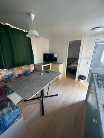Villaggio Mithos Misano Adriatico Buitenkant foto