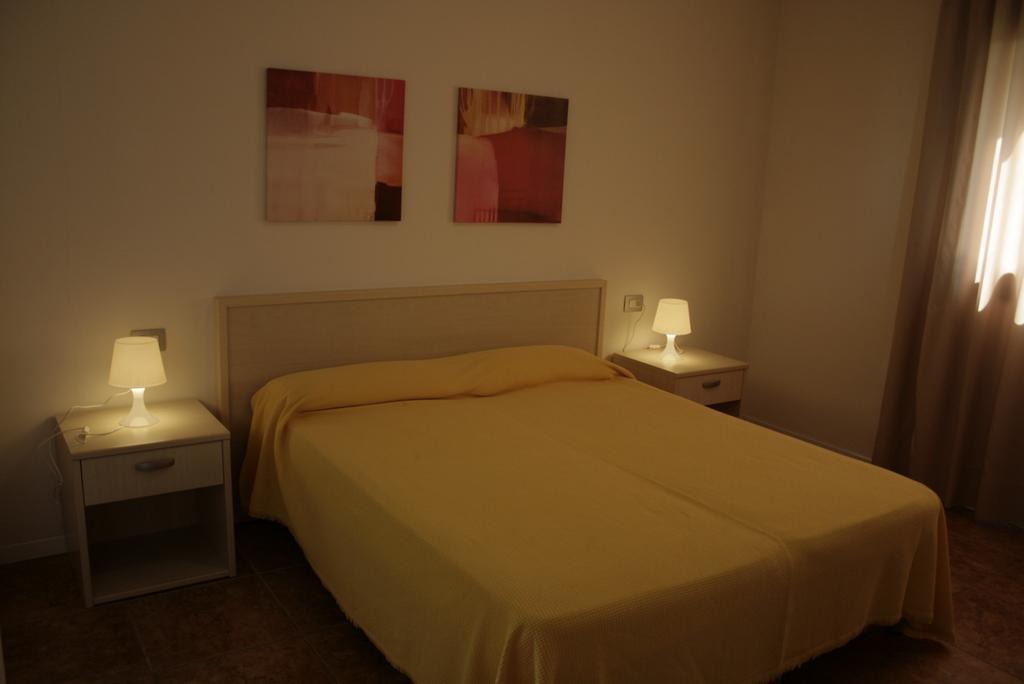 Villaggio Mithos Misano Adriatico Kamer foto